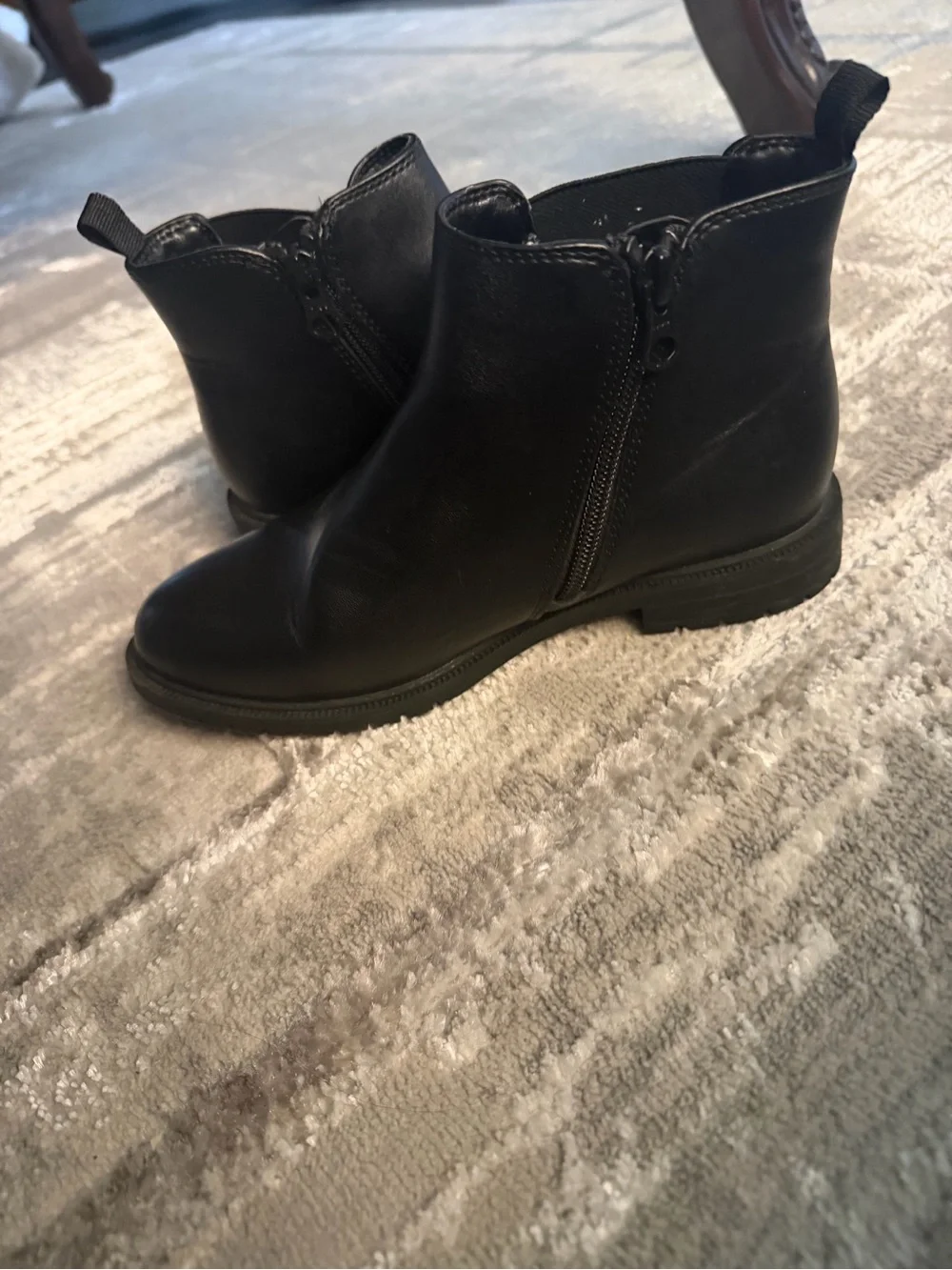 Cat & Jack girl shoe